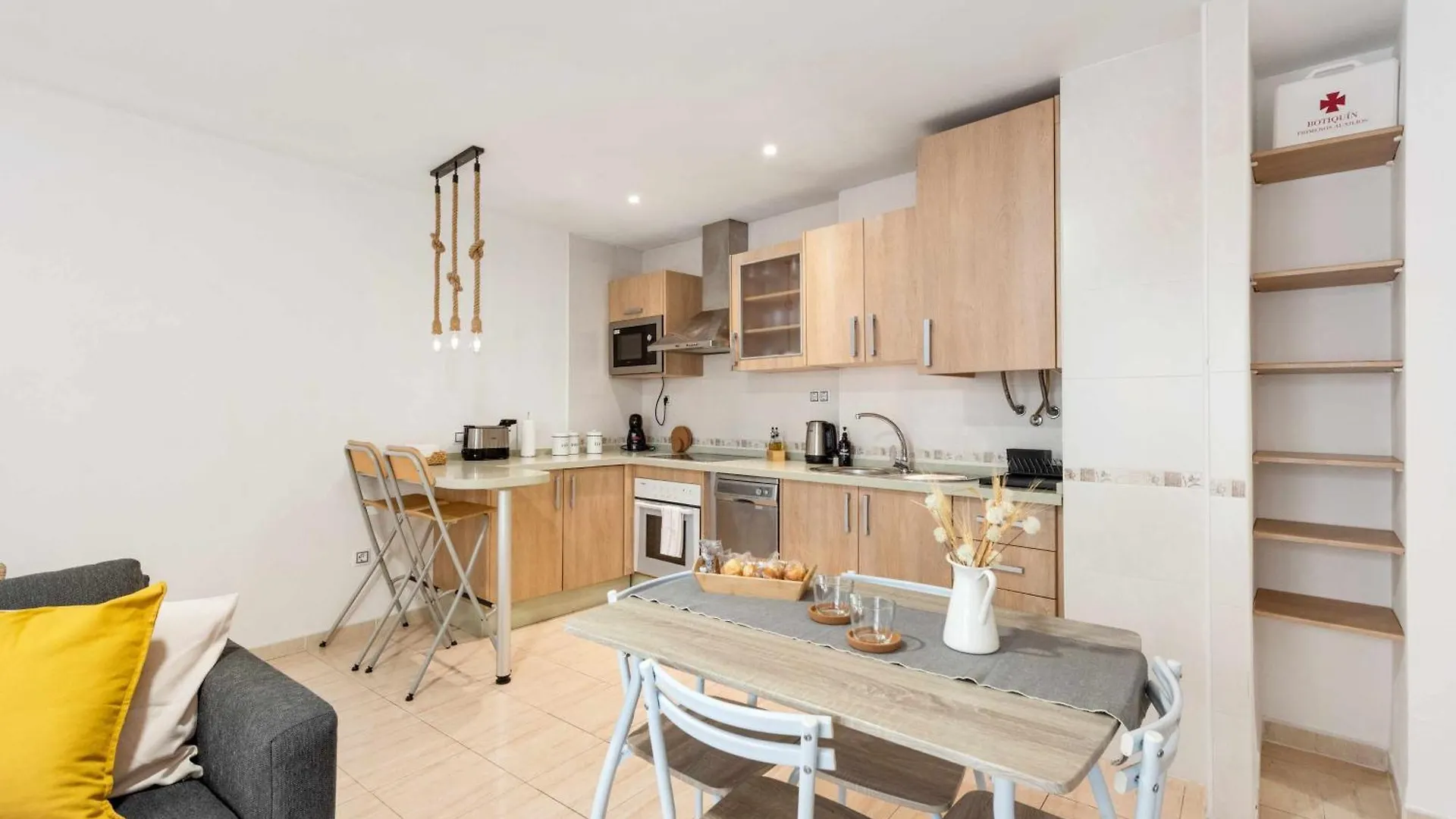 Sunlit Apartment Casa Bonita With Free Parking Malaga