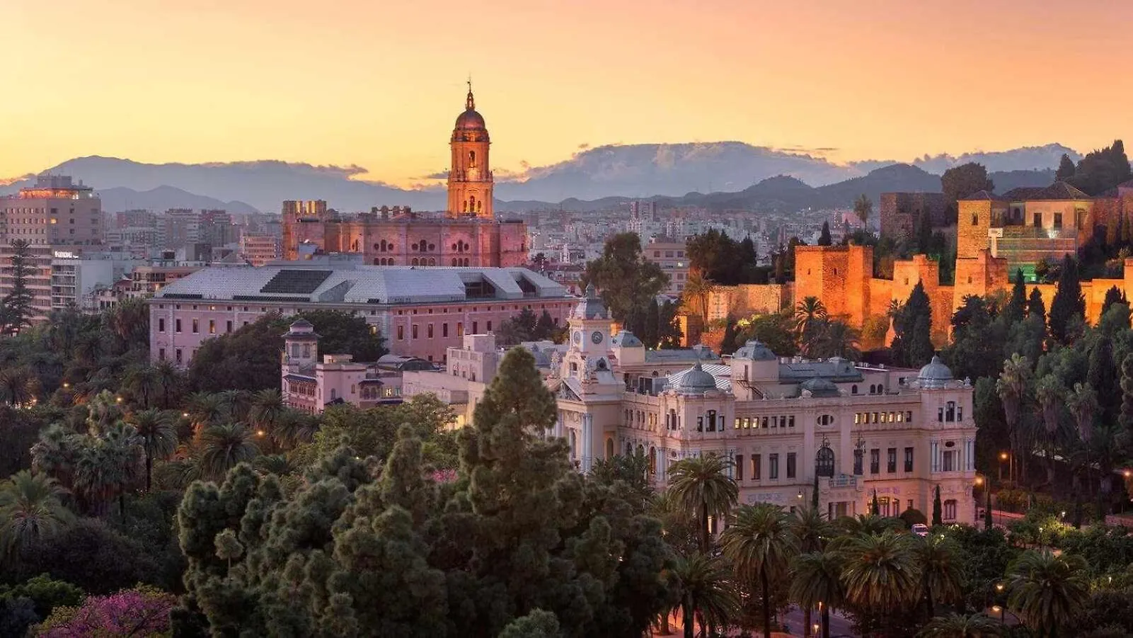 Sunlit Apartment Casa Bonita With Free Parking Malaga 0*,  Spain