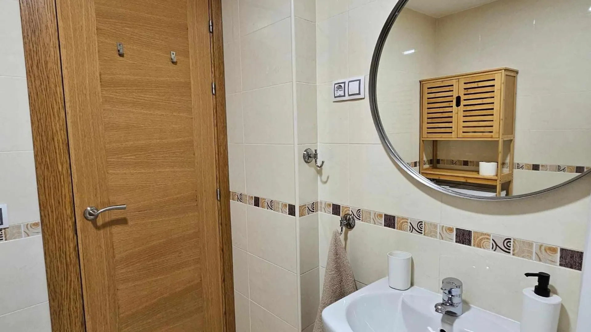 Sunlit Apartment Casa Bonita With Free Parking Malaga 0*,  Spain